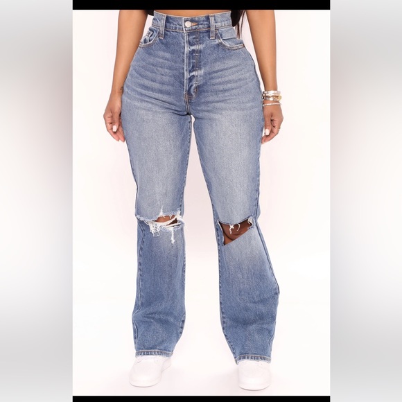 Fashion Nova High waist denim - Picture 2 of 4